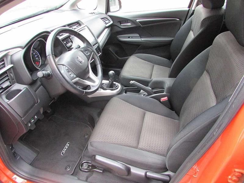 Gebraucht Honda Jazz Elegance 102 PS (75 kW) 2018 Sunset orange ii Kleinwagen