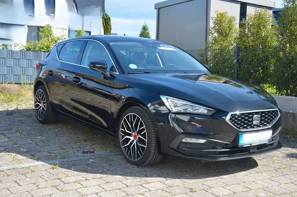 Gebraucht Seat Leon XCELLENCE 150 PS (110 kW) 2021 Schwarz Limousine