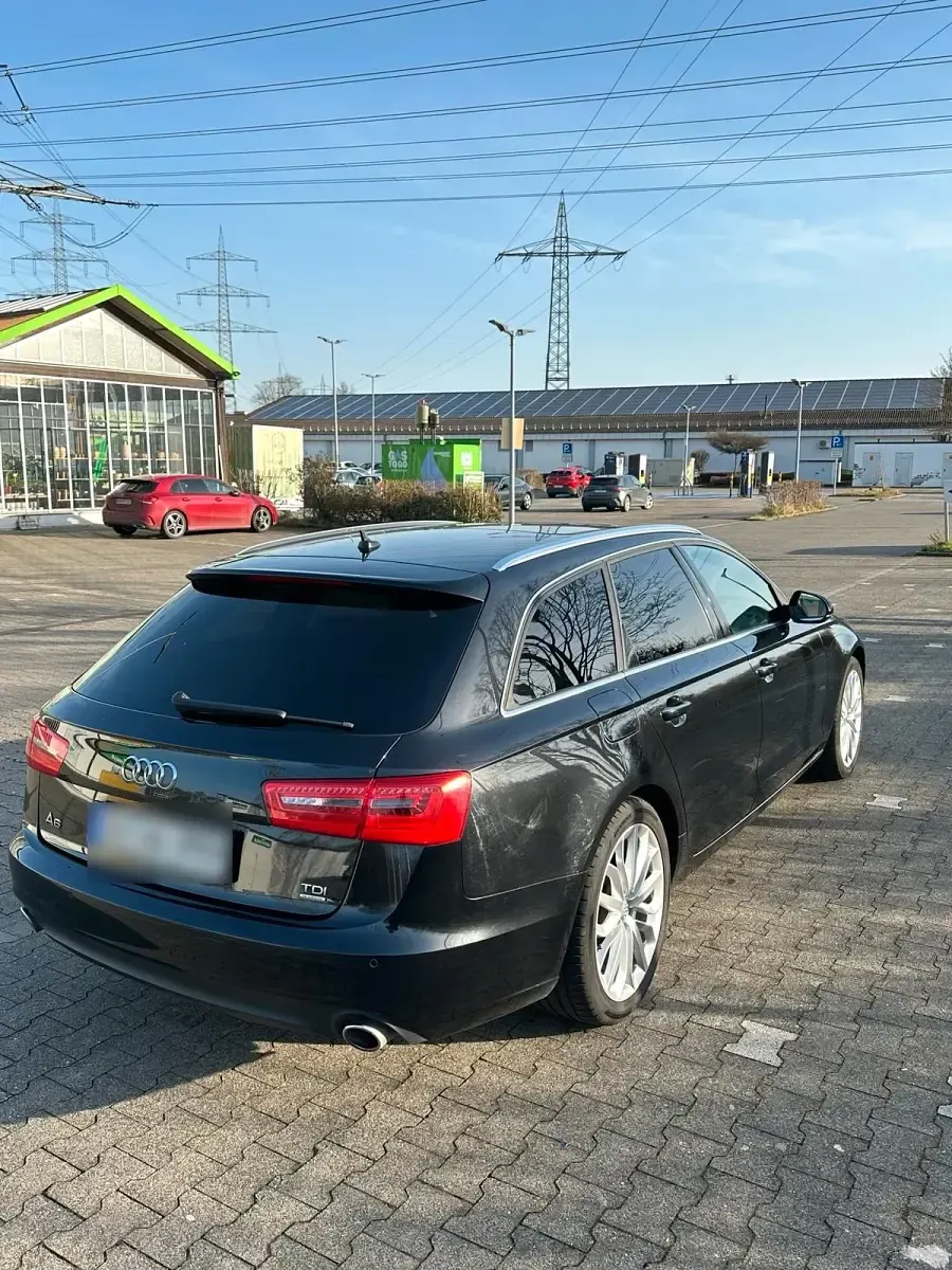 Gebraucht Audi A6 Comfort 245 PS (180 kW) 2011 Schwarz Limousine