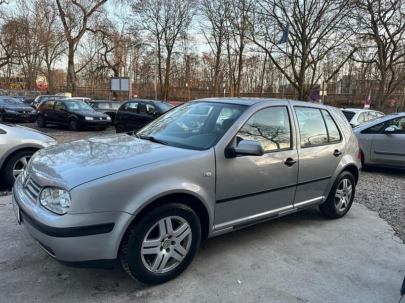 Gebraucht VW Golf IV 105 PS (77 kW) 2002 Grau Limousine