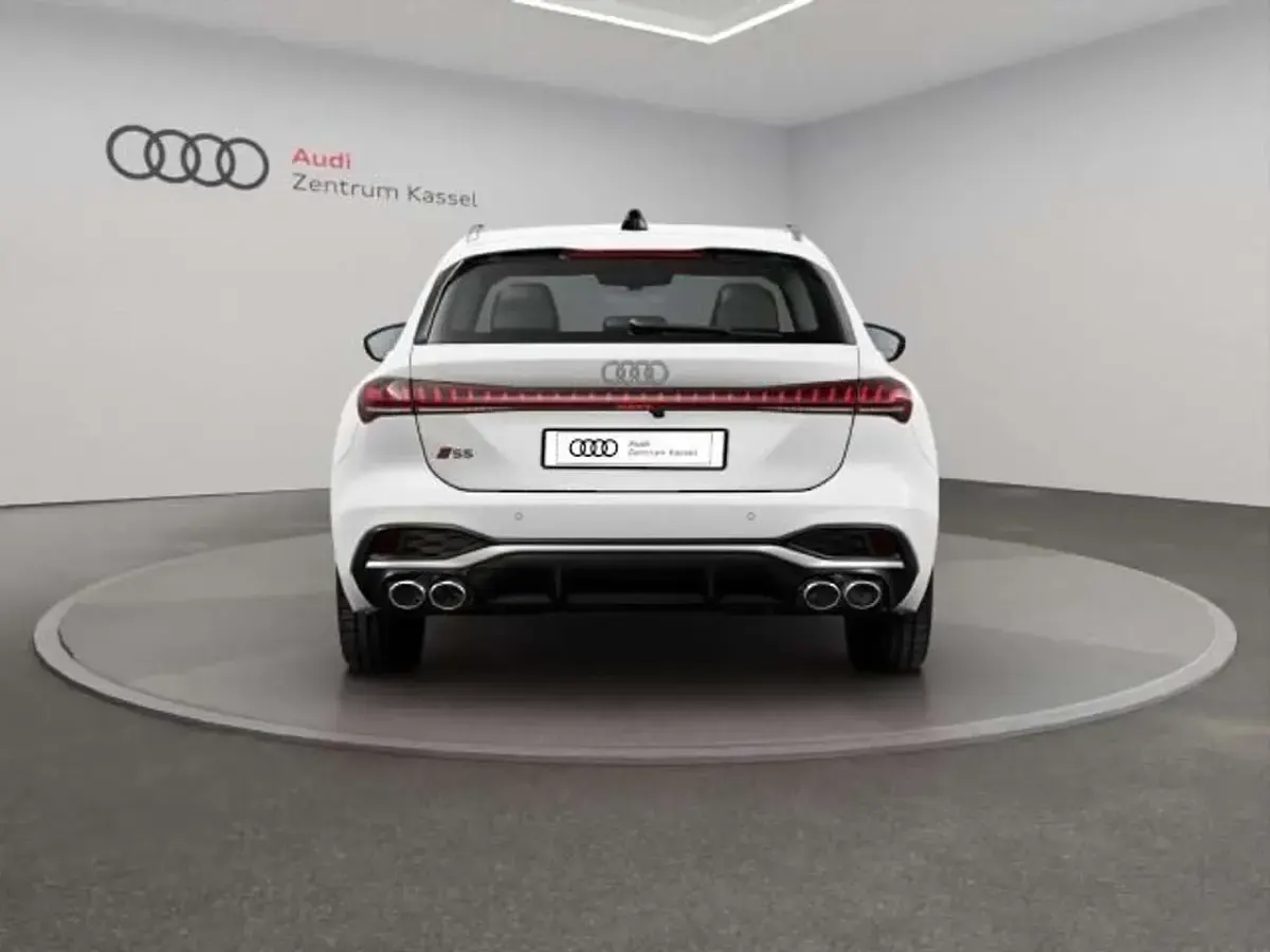 Neu Audi S5 367 PS (269 kW) 2026 Arkonaweiß Kombi