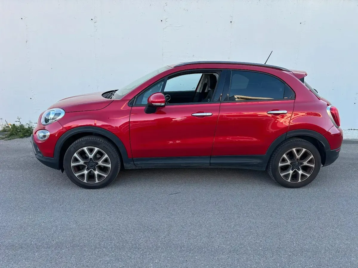 Gebraucht Fiat 500X Cross 140 PS (102 kW) 2015 Rot SUV