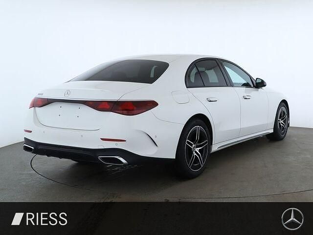 Gebraucht Mercedes E200 AMG 204 PS (150 kW) 2023 Weiss Limousine