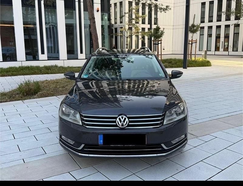 Gebraucht VW Passat 140 PS (102 kW) 2011 Braun Kombi