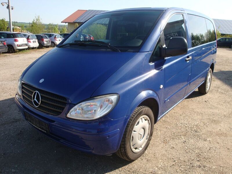 Blau Gebraucht 2007 Mercedes Vito Van / Kleinbus | 4.950 € (Superpreis) - Bild 1/4