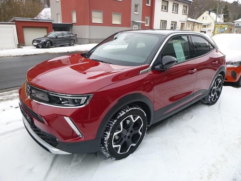 Rot Gebraucht 2022 Opel Mokka-e Ultimate SUV | 19.700 € (Fairer Preis) - Bild 1/4