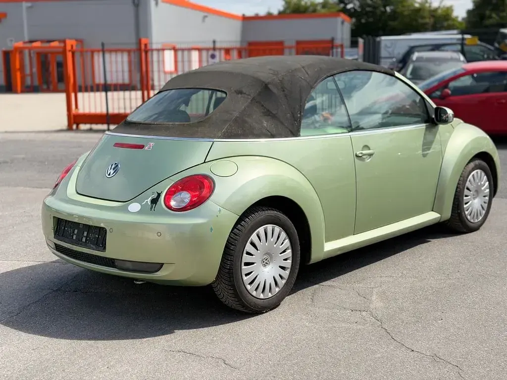 Gebraucht VW New Beetle Cabriolet 102 PS (75 kW) 2006 Grün Cabrio
