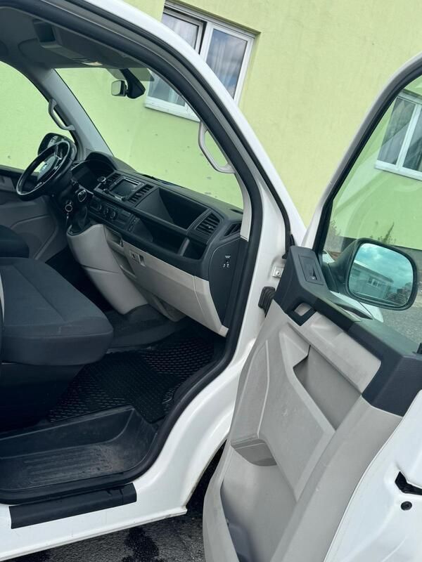 Weiß Gebraucht 2019 VW T6.1 Van | 16.000 € - Bild 1/4