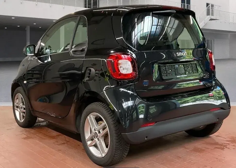 Gebraucht Smart ForTwo Electric Drive 60 kW (82 PS) 2020 Schwarz Coupé