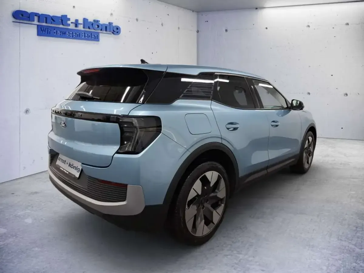 Gebraucht Ford Explorer Premium 250 kW (340 PS) 2025 Arctic blue metallic SUV