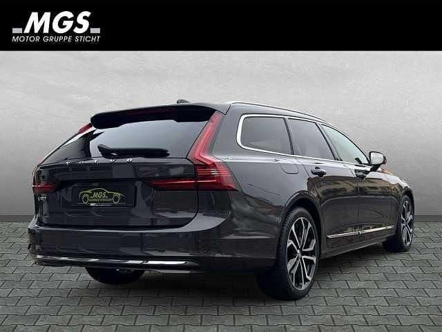 Gebraucht Volvo V90 145 PS (106 kW) 2022 Kombi