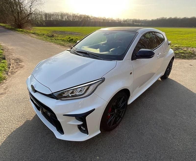 Gebraucht Toyota Yaris 261 PS (191 kW) 2023 Weiß Kleinwagen