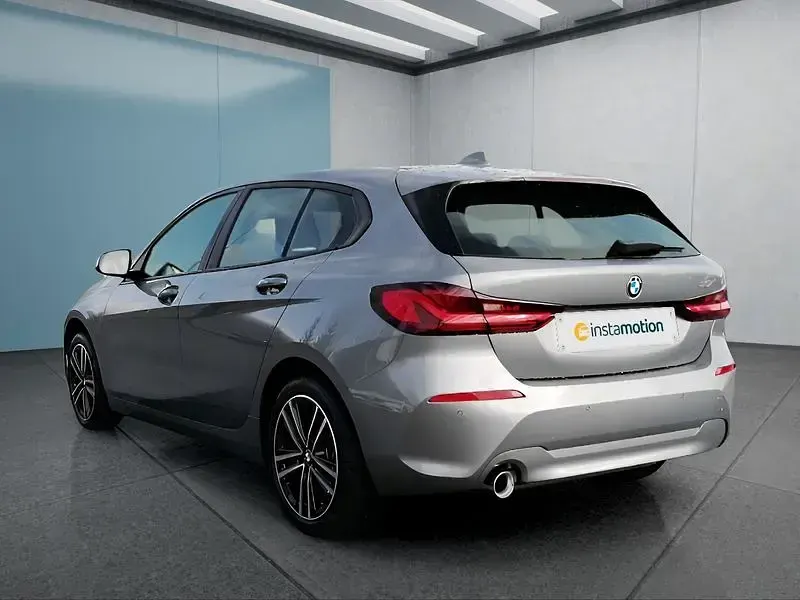 Gebraucht BMW 116 Advantage 109 PS (80 kW) 2023 Grau Kleinwagen