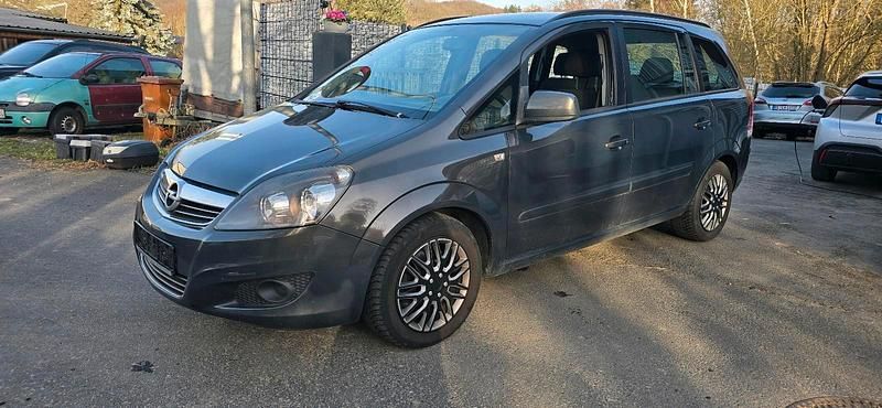 Gebraucht Opel Zafira 2014 Van / Kleinbus