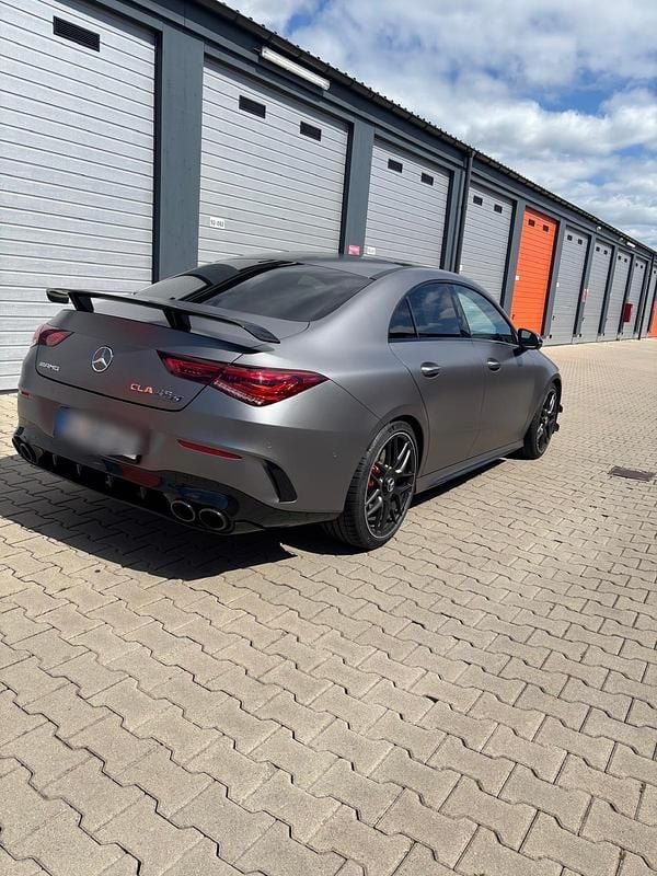 Gebraucht Mercedes CLA45 AMG AMG 421 PS (309 kW) 2024 Grau Limousine