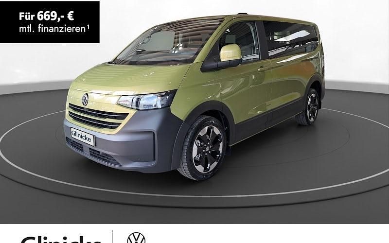 Grün Gebraucht 2025 VW Caravelle PanAmericana Van / Kleinbus | 60.770 € - Bild 1/4