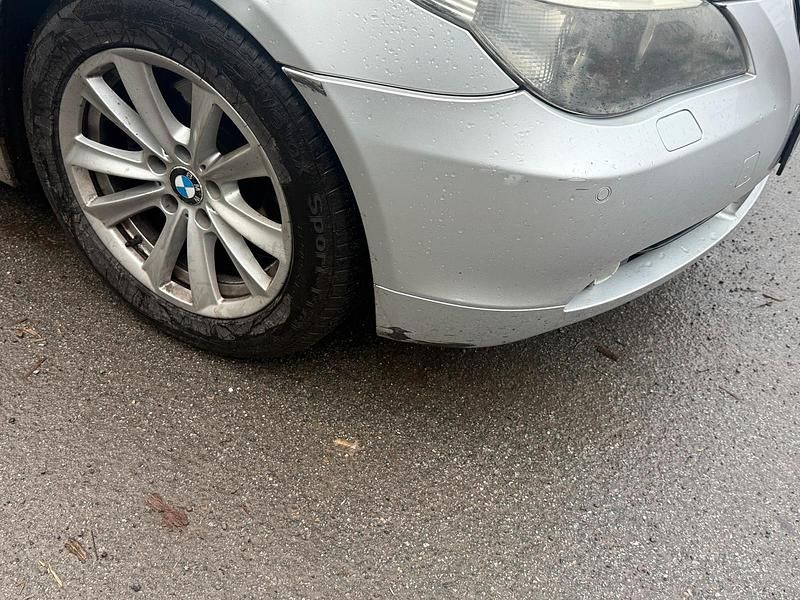 Gebraucht BMW 525 177 PS (130 kW) 2005 Silber Kombi