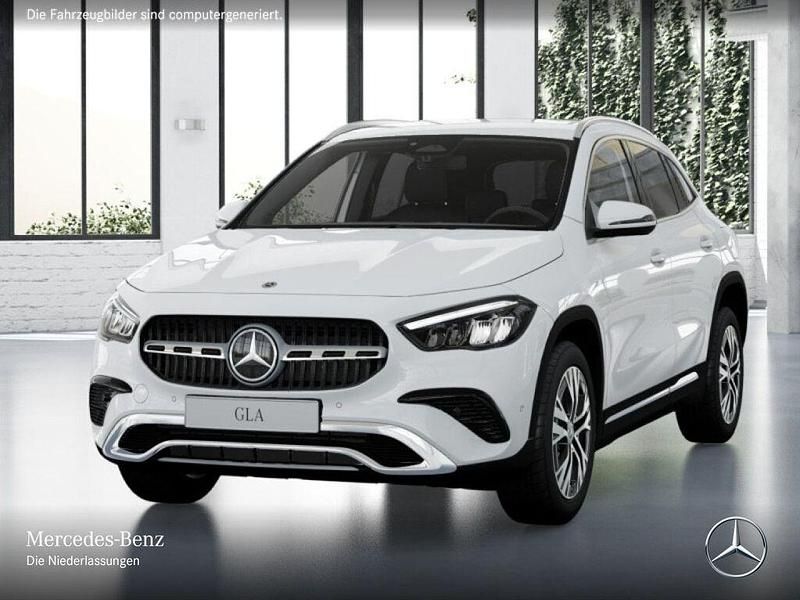 Gebraucht Mercedes GLA200 Advanced 163 PS (119 kW) 2024 Weiß SUV