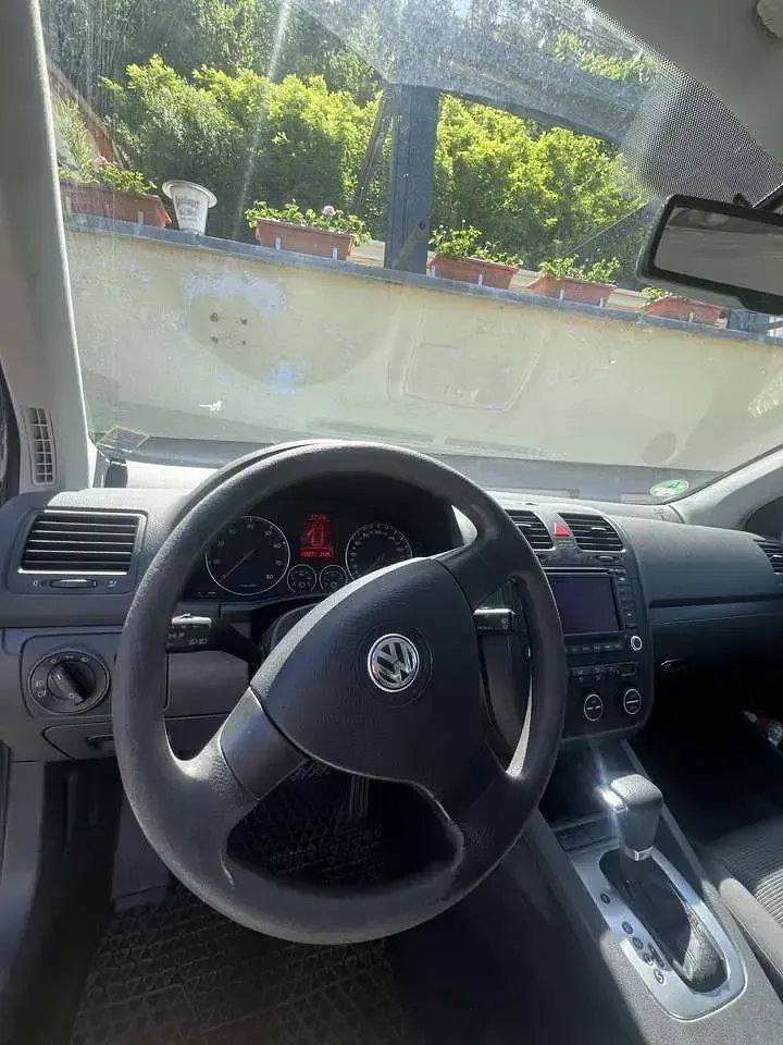 Gebraucht VW Golf V 102 PS (75 kW) 2005 Grün Kleinwagen