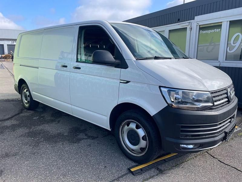 Gebraucht VW Transporter 150 PS (110 kW) 2018 Weiß Van