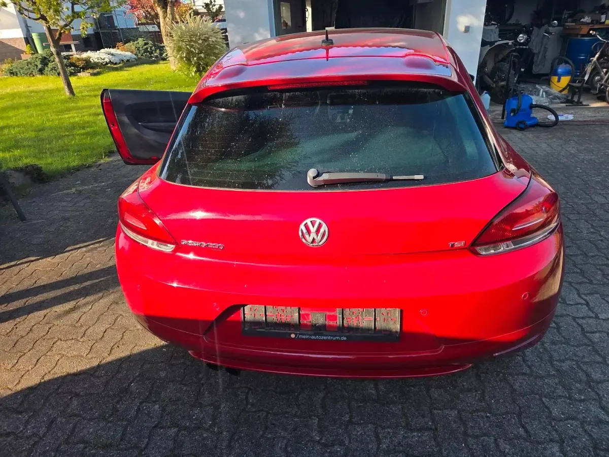 Gebraucht VW Scirocco 122 PS (89 kW) 2009 Rot Coupé