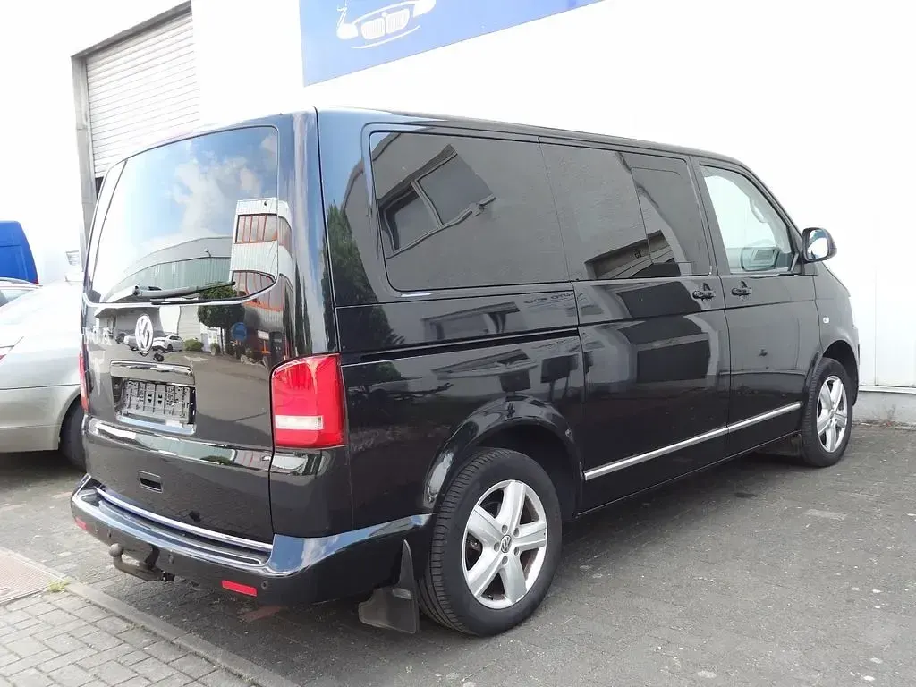 Gebraucht VW T5 Comfortline 179 PS (131 kW) 2011 Schwarz Van
