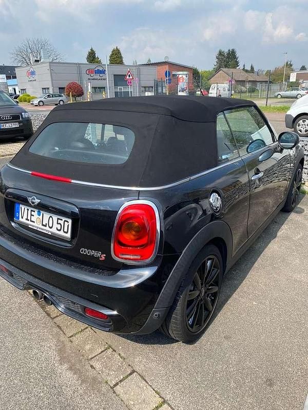 Gebraucht Mini Cooper S Cabriolet 192 PS (141 kW) 2017 Schwarz Cabrio