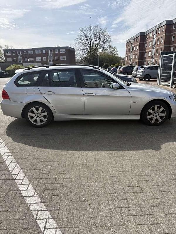 Gebraucht BMW 318 129 PS (94 kW) 2007 Kombi