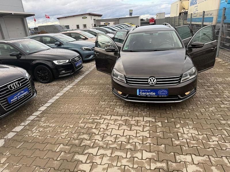 Gebraucht VW Passat Highline 160 PS (117 kW) 2013 Schwarz Kombi