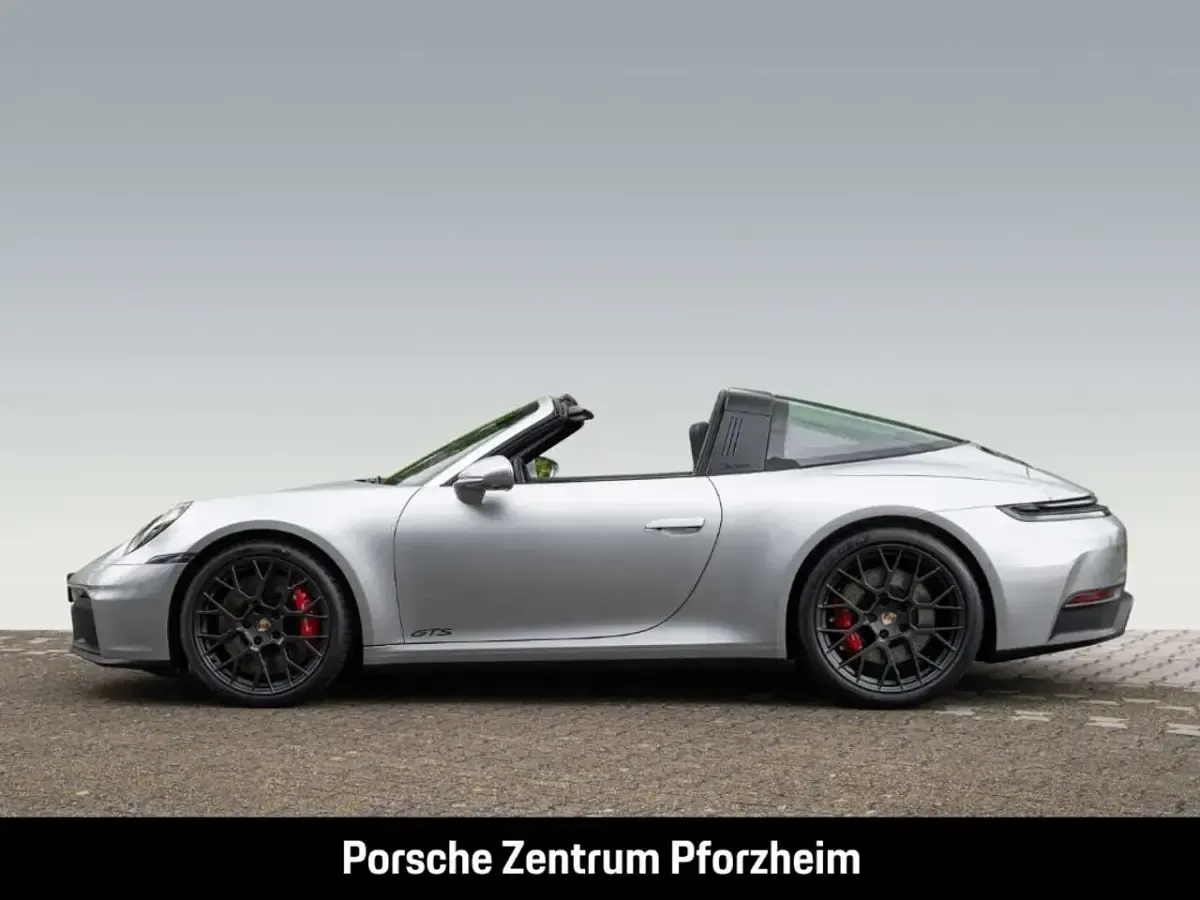 Nouvelle Porsche 992 541 ch (397 kW) 2026 Argent Coupé