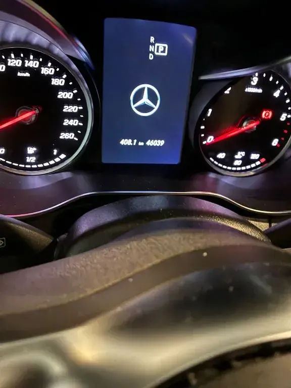 Gebraucht Mercedes GLC220 194 PS (142 kW) 2020 Grau SUV