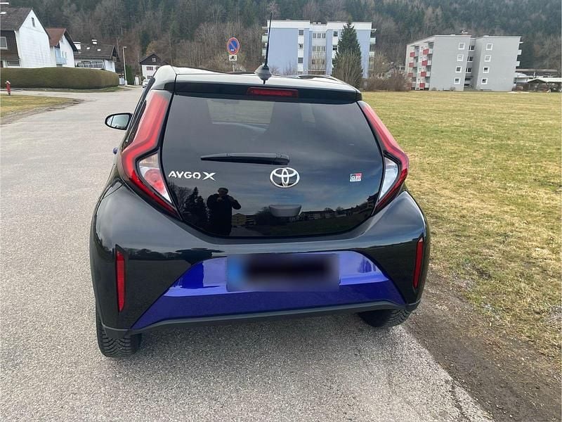Gebraucht Toyota Aygo X Pulse 72 PS (52 kW) 2022 Blau SUV