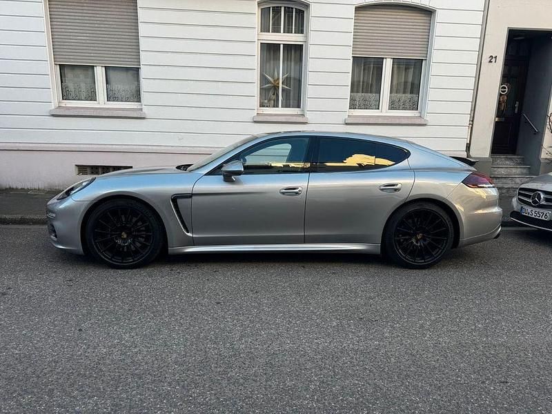 Gebraucht Porsche Panamera 300 PS (220 kW) 2015 Limousine