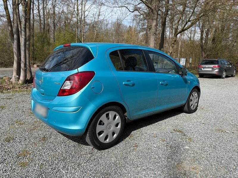 Gebraucht Opel Corsa 69 PS (50 kW) 2010 Blau Kleinwagen