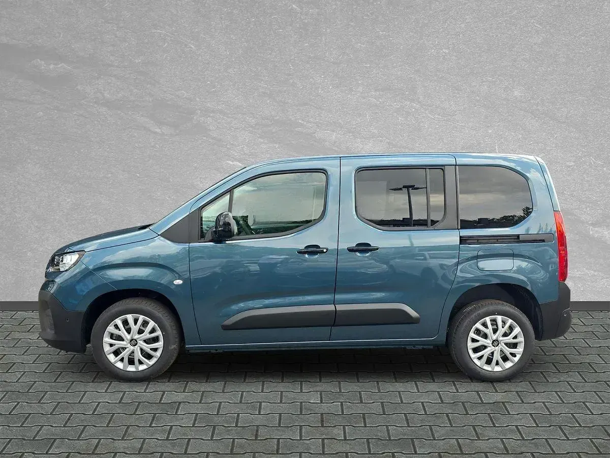 Neu Fiat Doblò 131 PS (96 kW) 2026 Libeccio blau Van / Kleinbus