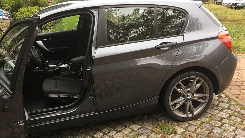 Second-hand BMW 116 116 CP (85 kW) 2012 Gri Hatchback