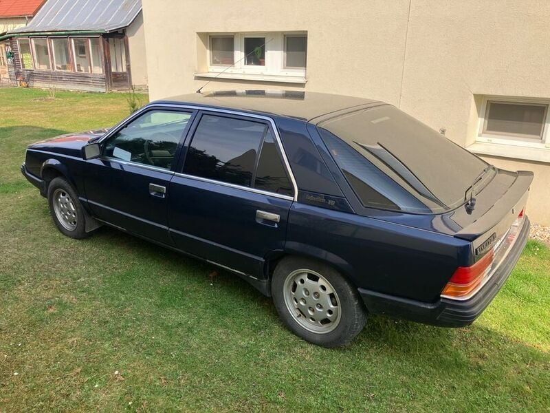 Gebraucht Renault R25 136 PS (100 kW) 1987 Blau Kleinwagen