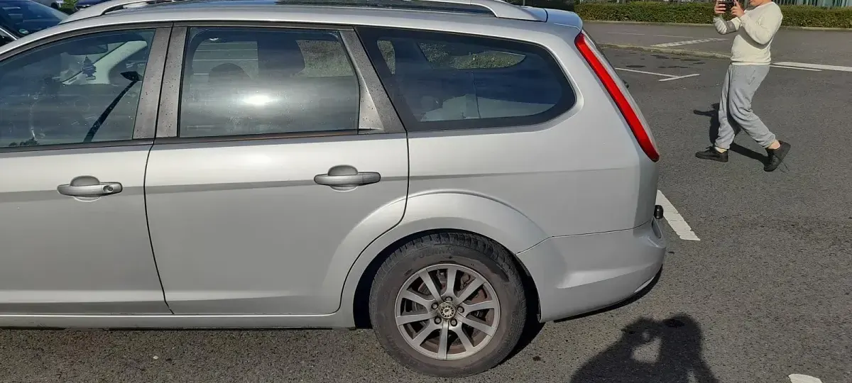 Gebraucht Ford Focus 2009 Silber Kombi