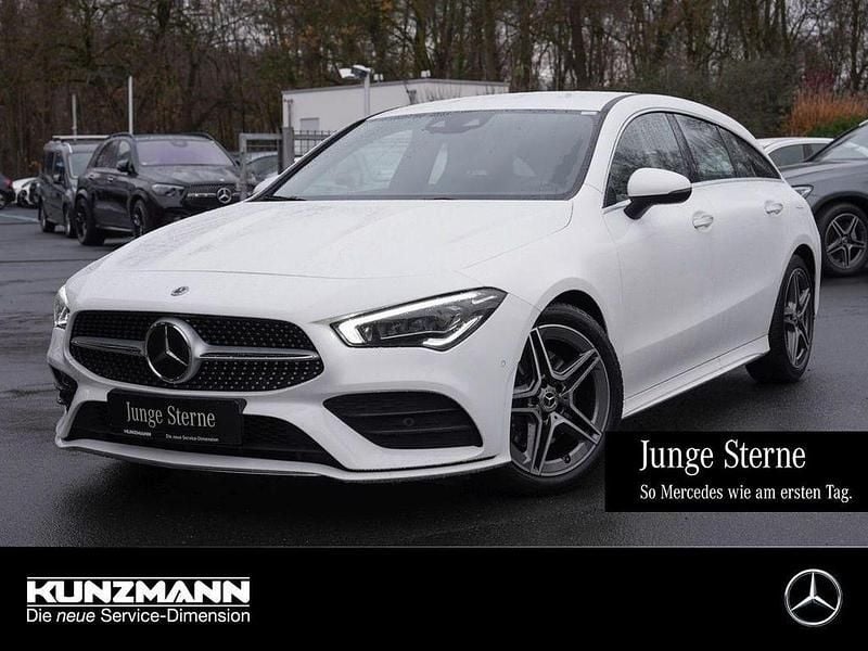 Weiß Gebraucht 2020 Mercedes CLA220 AMG Limousine | 28.588 € (Guter Preis) - Bild 1/4