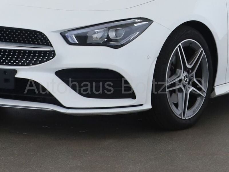 Gebraucht Mercedes CLA200 AMG 163 PS (119 kW) 2023 Polarweiß Coupé