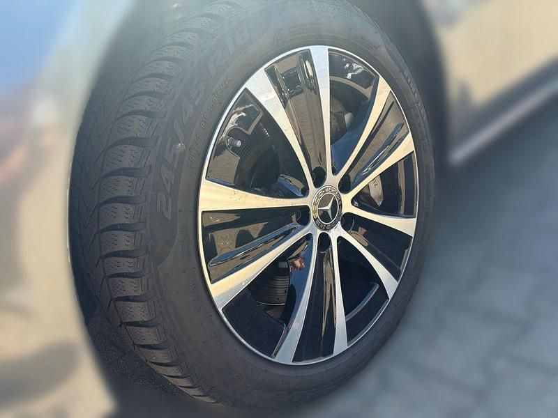 Second-hand Mercedes E400 330 CP (242 kW) 2023 Gri Berlinǎ