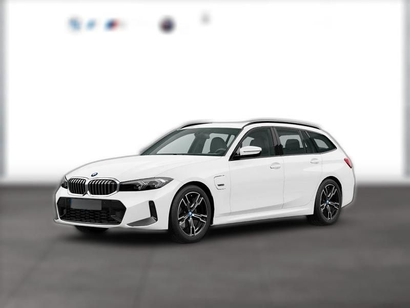 Farbe: Gebraucht 2022 BMW 320e M Sport | 32.190 € (Fairer Preis) - Bild 1/1