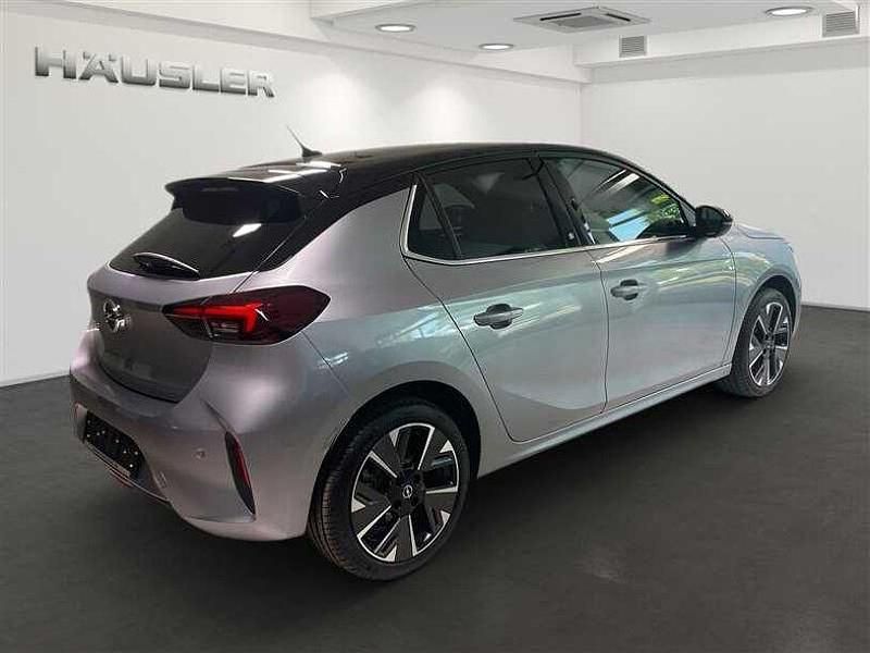 Gebraucht Opel Corsa-e 100 kW (136 PS) 2023 Quarz silber (metallic) Kleinwagen