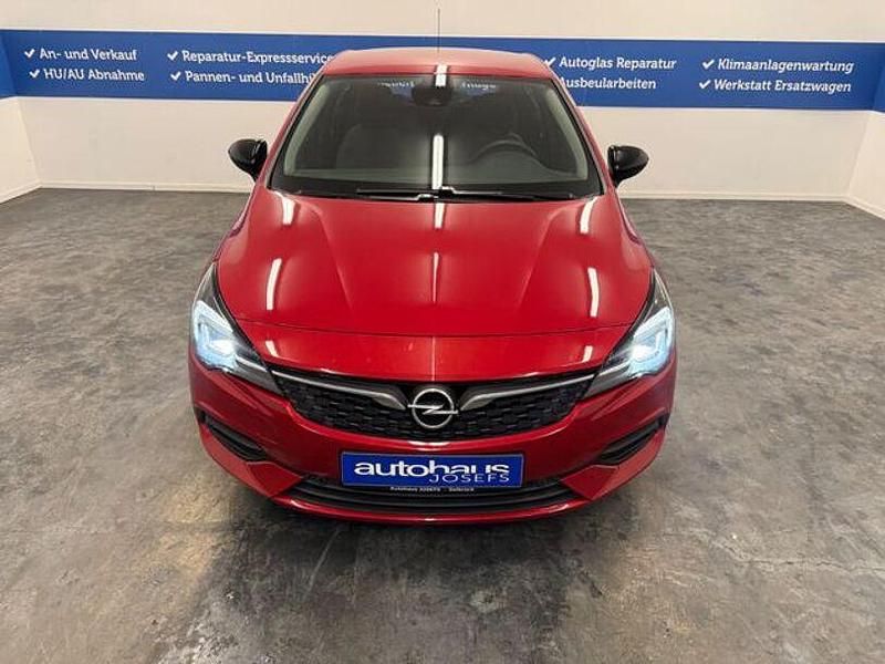 Gebraucht Opel Astra Design & Tech 110 PS (80 kW) 2021 Rot Limousine