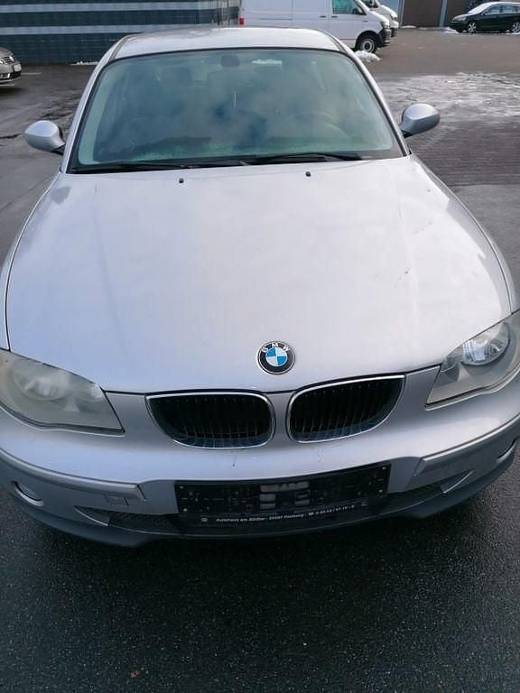 Silber Gebraucht 2006 BMW 116 Kleinwagen | 1.500 € (Superpreis) - Bild 1/4