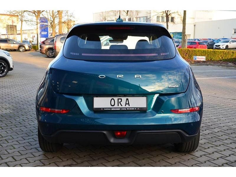 Gebraucht Ora Funky Cat 400 Pro 125 kW (171 PS) 2023 Grün metallic (metallic) Kleinwagen