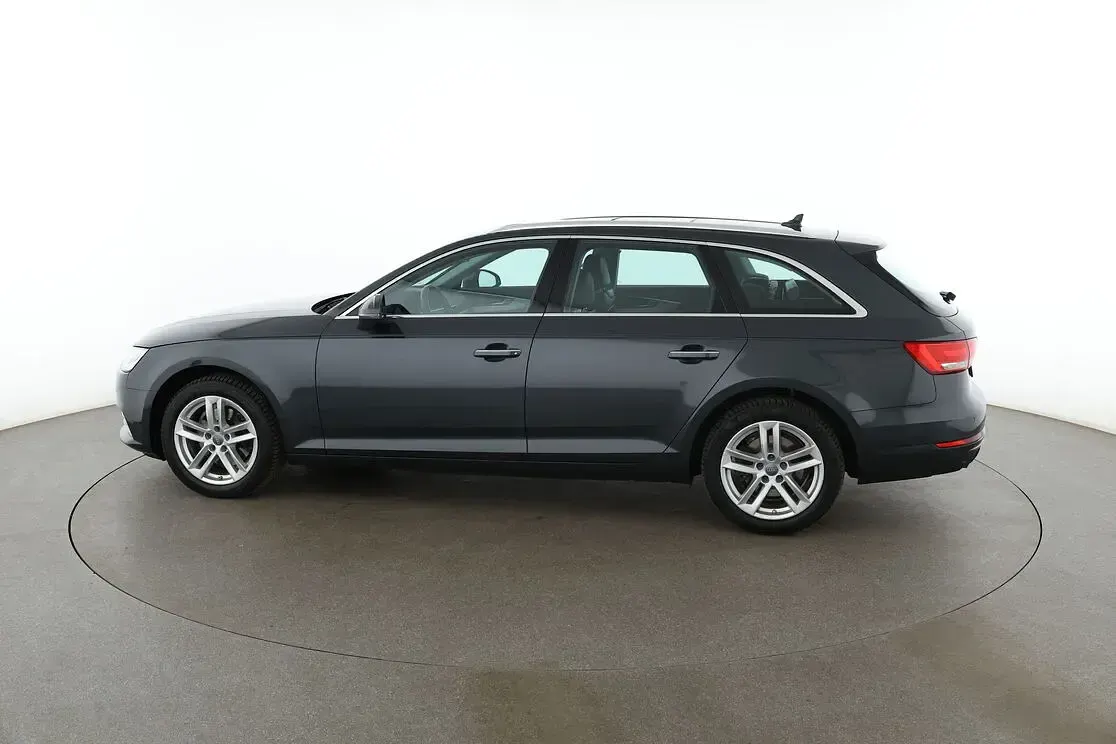 Gebraucht Audi A4 Design 150 PS (110 kW) 2017 Grau Kombi