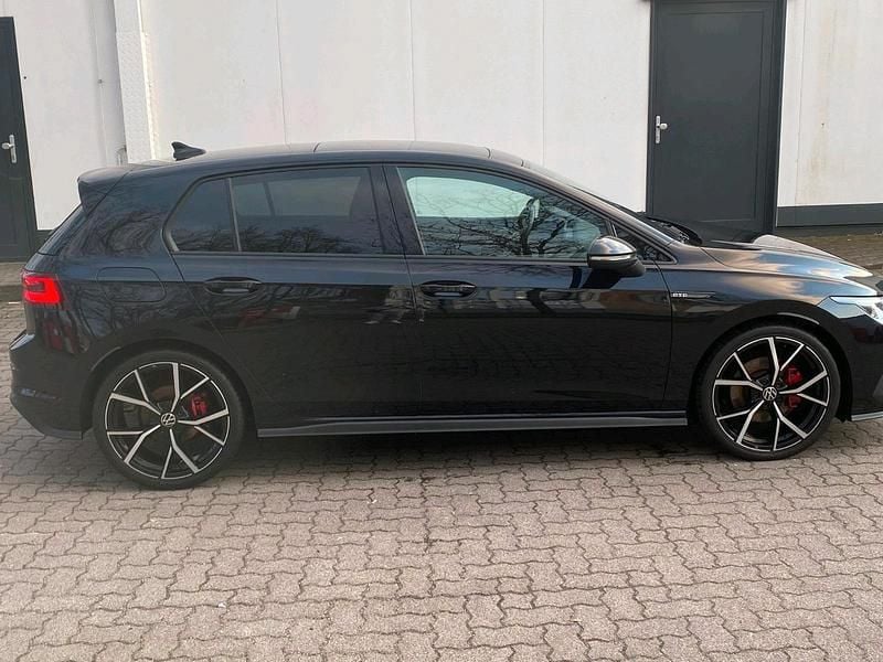 Gebraucht VW Golf VIII GTD 200 PS (147 kW) 2022 Schwarz Limousine