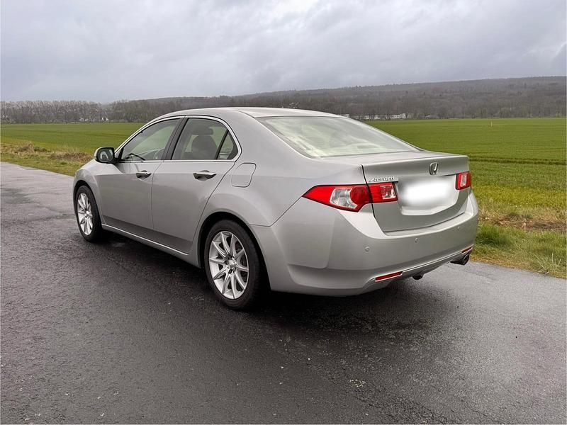 Gebraucht Honda Accord 156 PS (114 kW) 2008 Silber Limousine