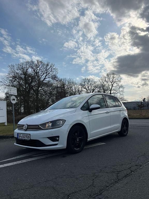 Gebraucht VW Golf VII 110 PS (80 kW) 2014 Weiß Limousine